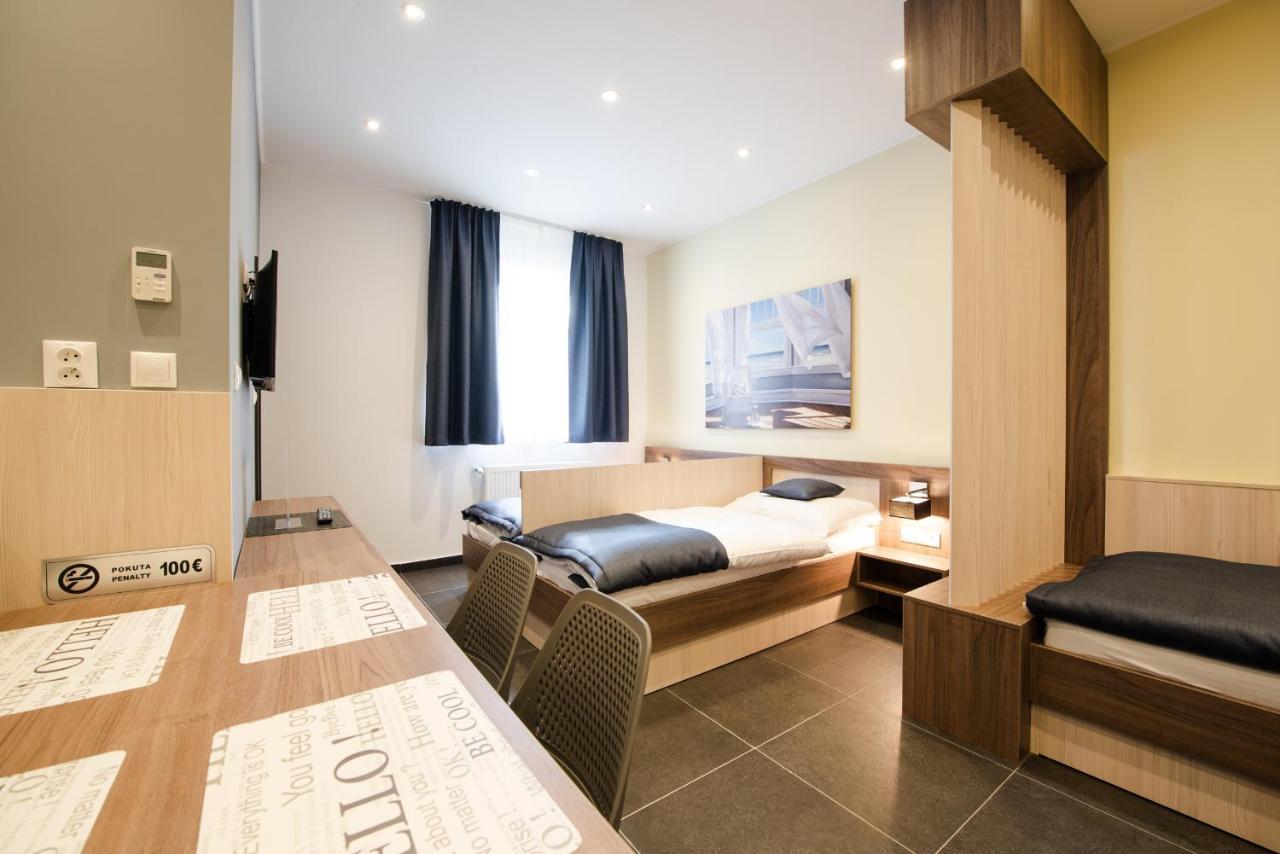 Apartments Danube Братислава Экстерьер фото