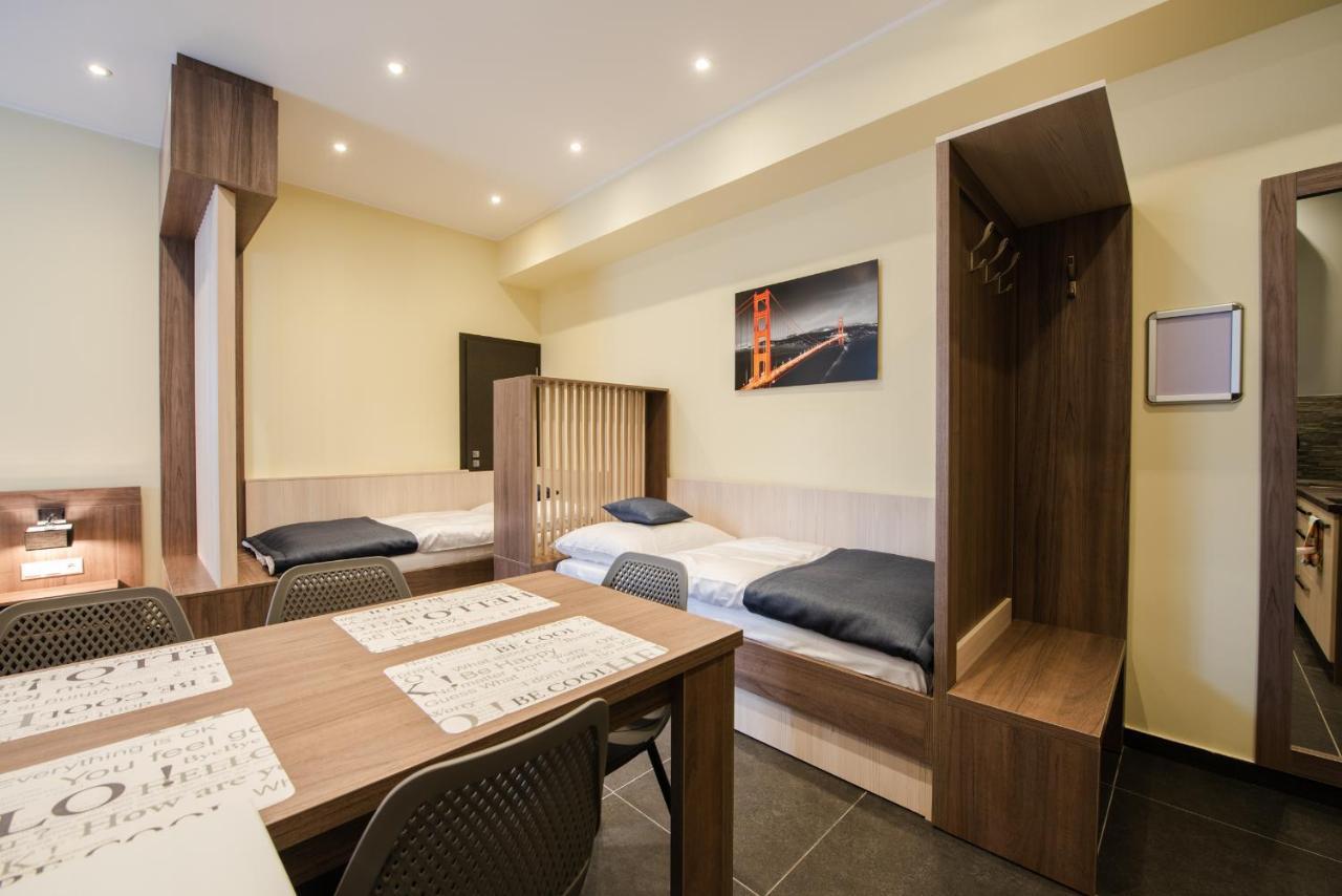 Apartments Danube Братислава Экстерьер фото