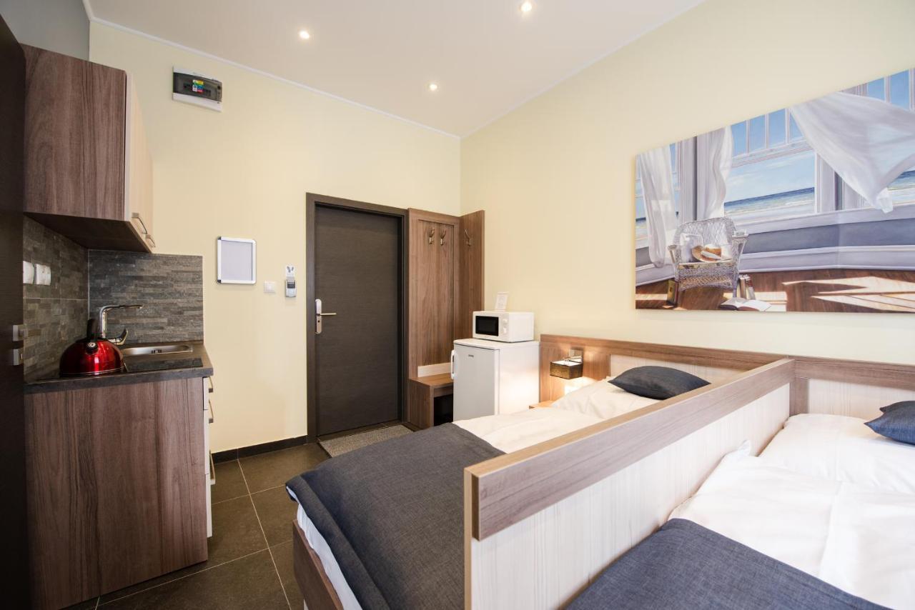 Apartments Danube Братислава Экстерьер фото